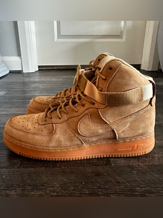 Nike Other - Nike Air Force 1 High ‘07 LV8 WB
